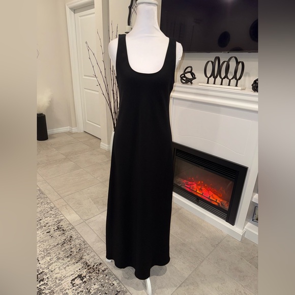 NWT Vince Black Scoop-Neck Maxi Slip Dress Size S